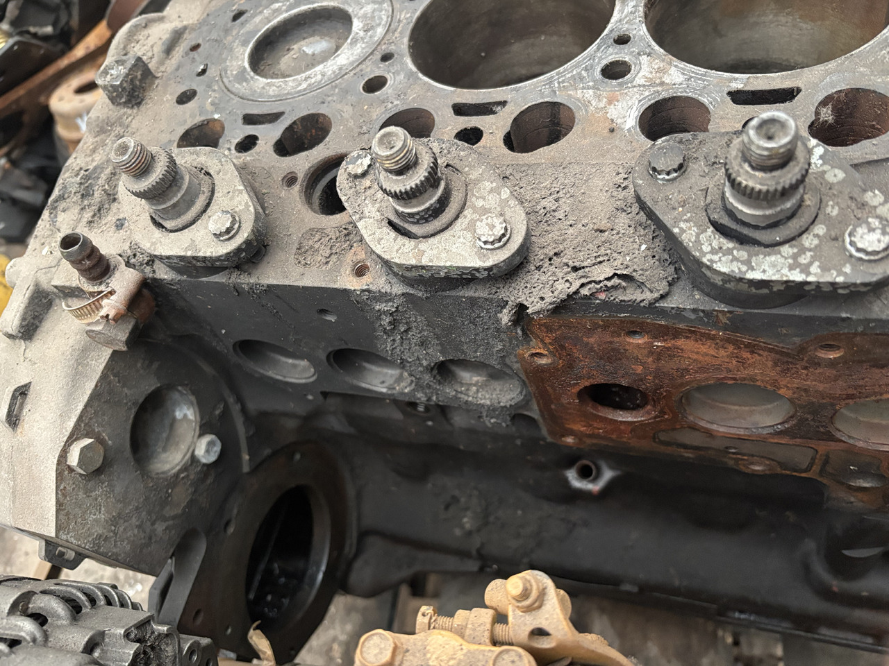 Deutz Fahr Merlo 04289542 10670424 Blok Silnika BF4M2012 TCD 2012 L04 4V - Блок цилиндров для Сельскохозяйственной техники: фото 2 Deutz Fahr Merlo 04289542 10670424 Blok Silnika BF4M2012 TCD 2012 L04 4V - Блок цилиндров для Сельскохозяйственной техники: фото 2