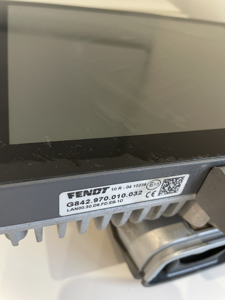 Fendt 800 900 - monitor terminal ekran 10,5" G842970010034 G842970010032 - Кабина и интерьер для Тракторов: фото 2 Fendt 800 900 - monitor terminal ekran 10,5" G842970010034 G842970010032 - Кабина и интерьер для Тракторов: фото 2