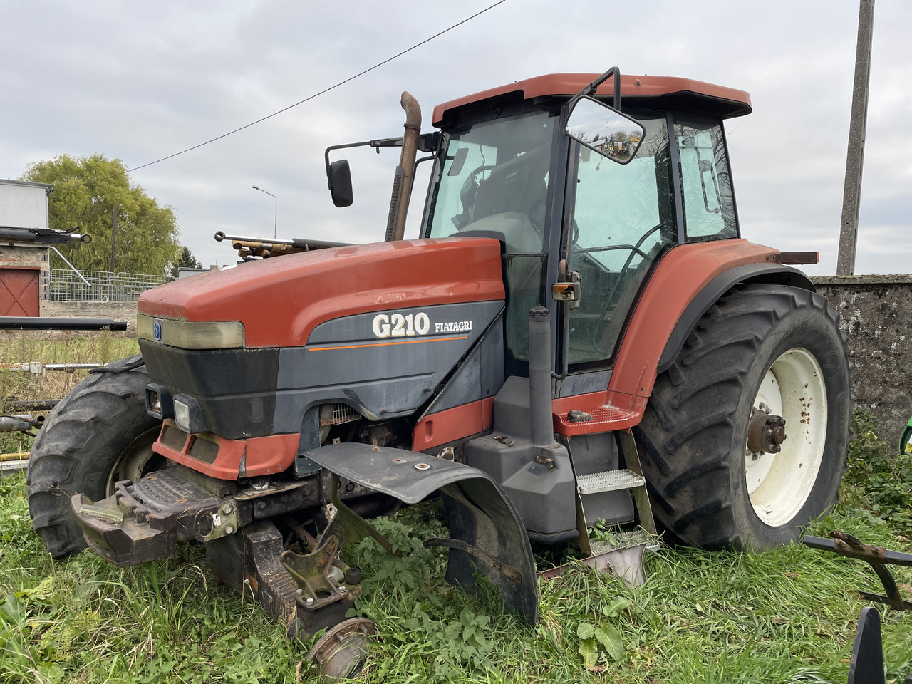 Fiat Agri G210 - części - kabina drzwi szyby maska błotniki - Дверь и запчасти для Сельскохозяйственной техники: фото 1 Fiat Agri G210 - części - kabina drzwi szyby maska błotniki - Дверь и запчасти для Сельскохозяйственной техники: фото 1