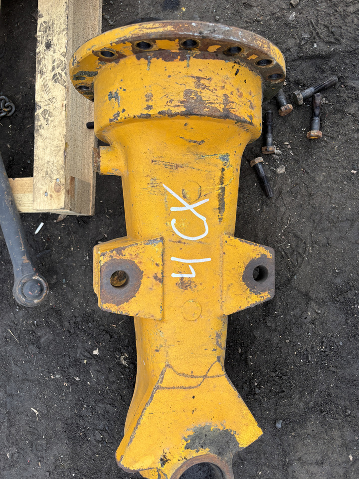 JCB 4CX - obudowa mostu 453/250017 - Ось и запчасти для Сельскохозяйственной техники: фото 2 JCB 4CX - obudowa mostu 453/250017 - Ось и запчасти для Сельскохозяйственной техники: фото 2