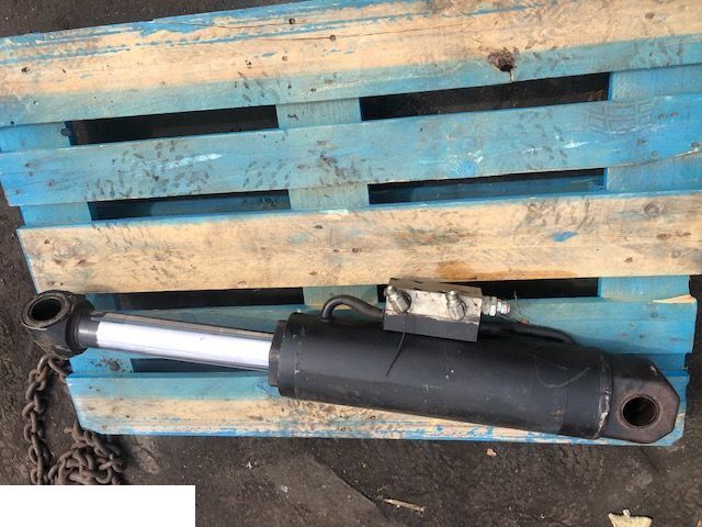 JCB 526-56 - Siłownik Wychyłu Łyźki - Гидравлический цилиндр для Сельскохозяйственной техники: фото 2 JCB 526-56 - Siłownik Wychyłu Łyźki - Гидравлический цилиндр для Сельскохозяйственной техники: фото 2