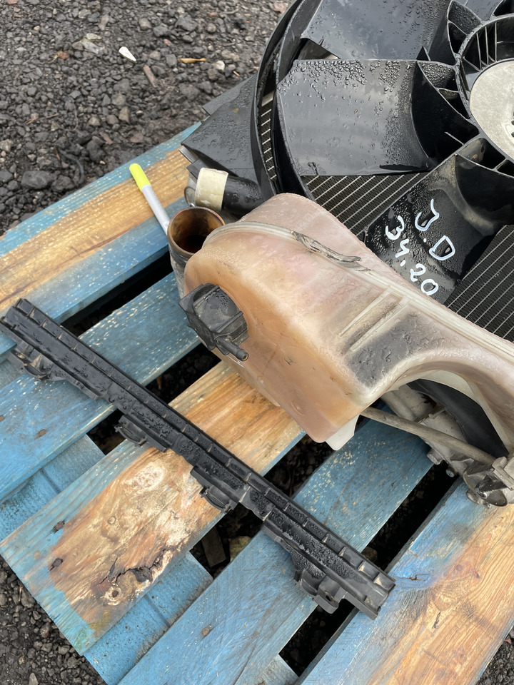 John Deere 3420 - chłodnica wentylator AL163357 - Вентилятор для Сельскохозяйственной техники: фото 3 John Deere 3420 - chłodnica wentylator AL163357 - Вентилятор для Сельскохозяйственной техники: фото 3