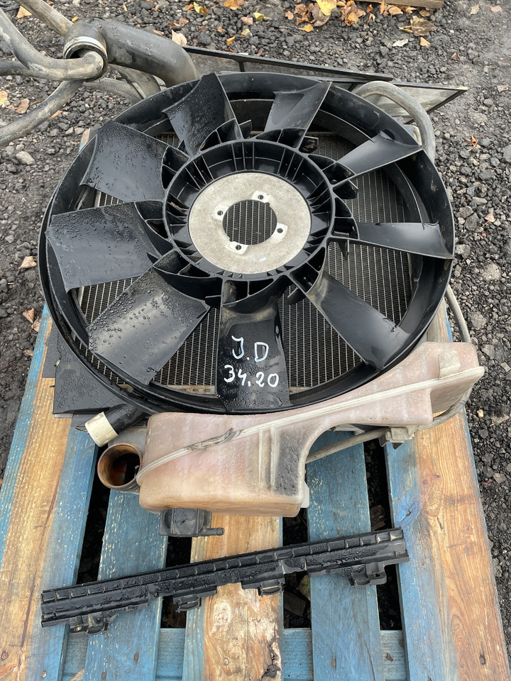 John Deere 3420 - chłodnica wentylator AL163357 - Вентилятор для Сельскохозяйственной техники: фото 1 John Deere 3420 - chłodnica wentylator AL163357 - Вентилятор для Сельскохозяйственной техники: фото 1