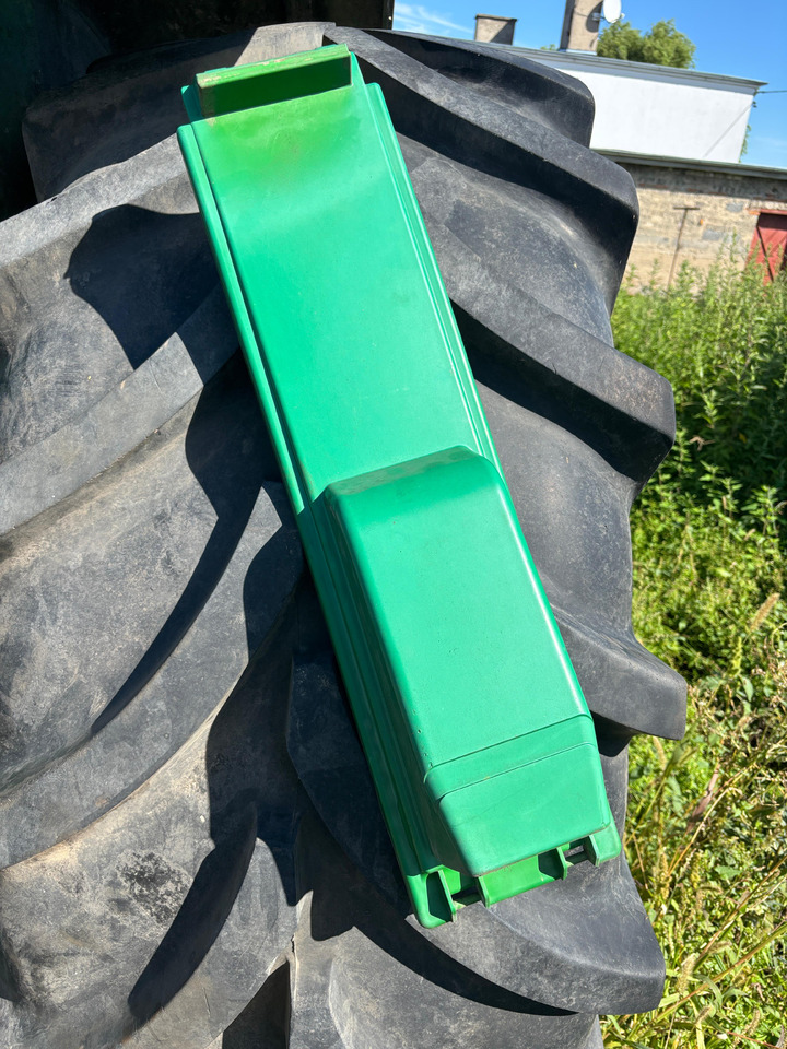 John Deere 6010 6200 6400 6510 Pokrywa obudowy filtra powietrza kabinowego AL153003 - Салонный фильтр для Сельскохозяйственной техники: фото 1 John Deere 6010 6200 6400 6510 Pokrywa obudowy filtra powietrza kabinowego AL153003 - Салонный фильтр для Сельскохозяйственной техники: фото 1