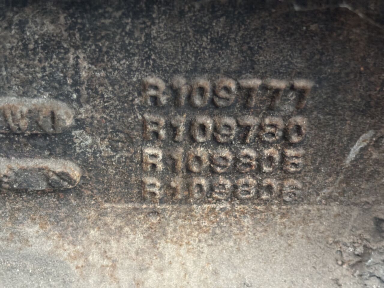 John Deere 6076 R109777 R109780 R109805 R109806 Silnik Blok CZĘŚCI 6076ARW04 - Двигатель и запчасти для Сельскохозяйственной техники: фото 5 John Deere 6076 R109777 R109780 R109805 R109806 Silnik Blok CZĘŚCI 6076ARW04 - Двигатель и запчасти для Сельскохозяйственной техники: фото 5