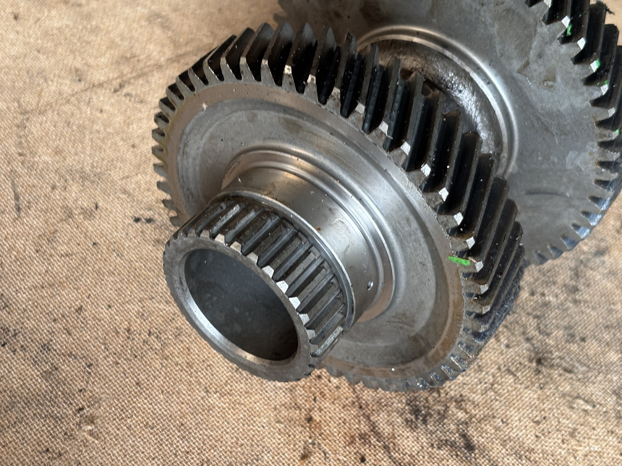 John Deere 7220 7320 Wał L115869 L156144 - Приводный вал для Сельскохозяйственной техники: фото 4 John Deere 7220 7320 Wał L115869 L156144 - Приводный вал для Сельскохозяйственной техники: фото 4
