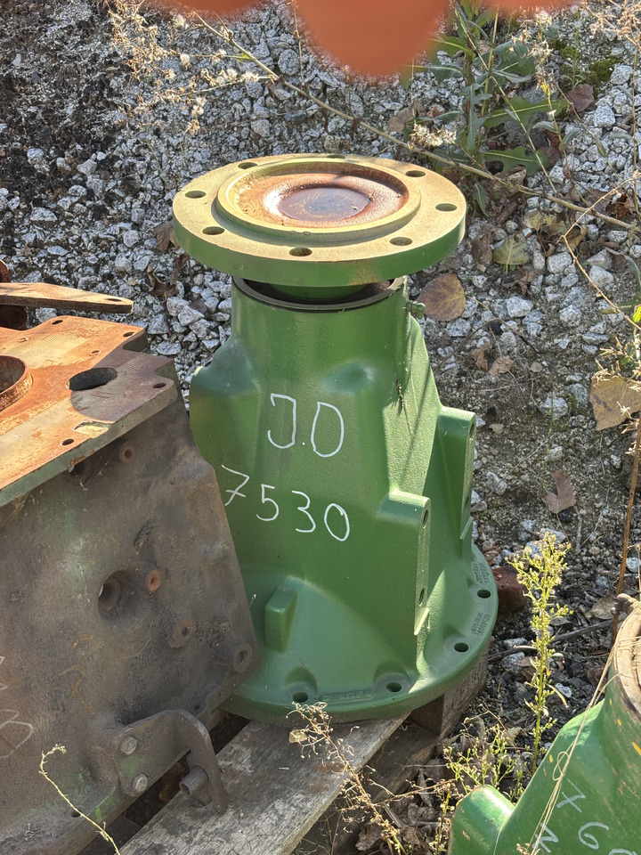 John Deere 7530 Oś Tylnia Zwolnica Wieniec Półoś CZĘŚCI R156484 R242328 R263069 - Бортовой редуктор для Сельскохозяйственной техники: фото 1 John Deere 7530 Oś Tylnia Zwolnica Wieniec Półoś CZĘŚCI R156484 R242328 R263069 - Бортовой редуктор для Сельскохозяйственной техники: фото 1