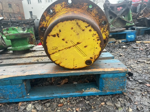 John Deere 7600/7700/7800 zwrotnica zwolnica most napędowy części - Ось и запчасти для Сельскохозяйственной техники: фото 2 John Deere 7600/7700/7800 zwrotnica zwolnica most napędowy części - Ось и запчасти для Сельскохозяйственной техники: фото 2