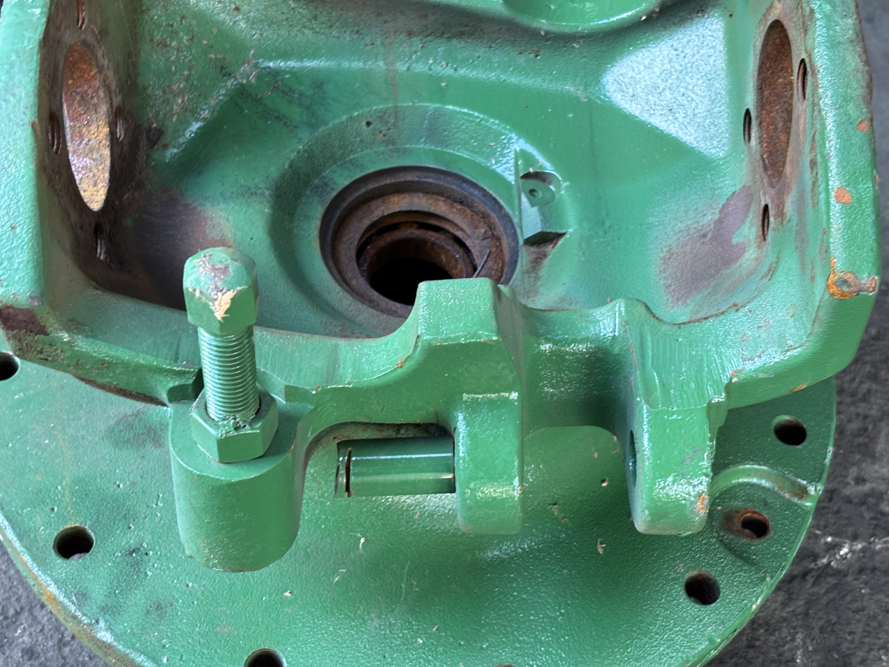 John Deere 7RXXX 7R330 7R 330 Zwrotnica Przegub Piasta R301661 RE592905 R135866 - Поворотный кулак для Сельскохозяйственной техники: фото 2 John Deere 7RXXX 7R330 7R 330 Zwrotnica Przegub Piasta R301661 RE592905 R135866 - Поворотный кулак для Сельскохозяйственной техники: фото 2