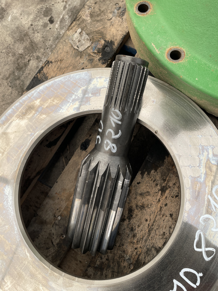 John Deere 8110 8210 8310 8410 8120 8220 8320 8420 - zwolnica części - Бортовой редуктор для Сельскохозяйственной техники: фото 2 John Deere 8110 8210 8310 8410 8120 8220 8320 8420 - zwolnica części - Бортовой редуктор для Сельскохозяйственной техники: фото 2