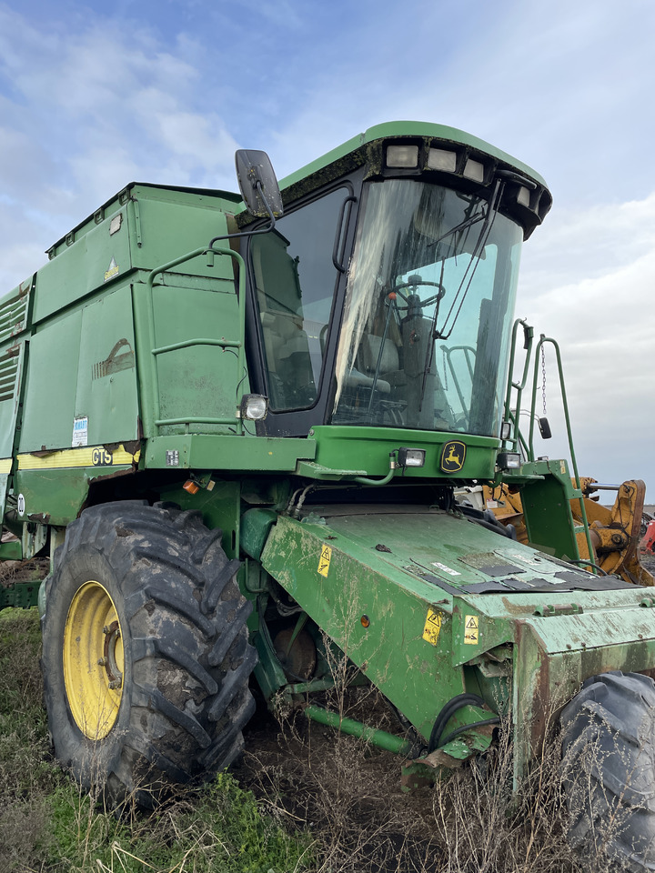 John Deere CTS - podajnik poziomy - drzwi AH130202 - Дверь и запчасти для Сельскохозяйственной техники: фото 2 John Deere CTS - podajnik poziomy - drzwi AH130202 - Дверь и запчасти для Сельскохозяйственной техники: фото 2