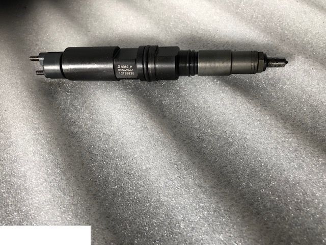 John Deere RE549641 - Wtryskiwacze - Распределитель впрыска для Сельскохозяйственной техники: фото 1 John Deere RE549641 - Wtryskiwacze - Распределитель впрыска для Сельскохозяйственной техники: фото 1