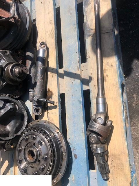 Lamborghini Grand Prix - Atak Obudowa Wkład Mostu Zwolnica Zwrotnica Półoś Most Przedni - Трансмиссия для Сельскохозяйственной техники: фото 4 Lamborghini Grand Prix - Atak Obudowa Wkład Mostu Zwolnica Zwrotnica Półoś Most Przedni - Трансмиссия для Сельскохозяйственной техники: фото 4