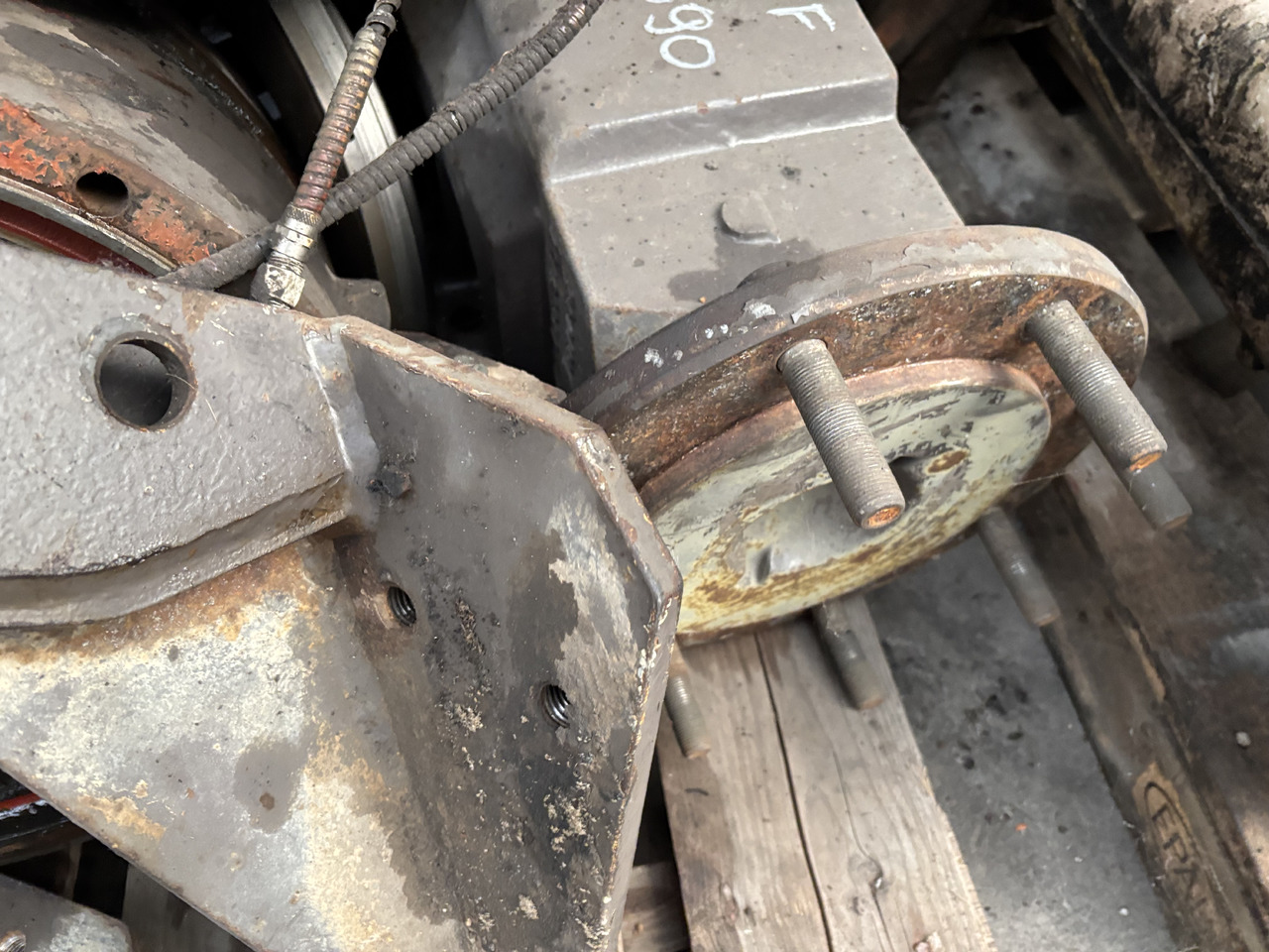 Massey Fergusson 3690 Zwolnica Lewa 3615730M11 - Бортовой редуктор для Сельскохозяйственной техники: фото 3 Massey Fergusson 3690 Zwolnica Lewa 3615730M11 - Бортовой редуктор для Сельскохозяйственной техники: фото 3