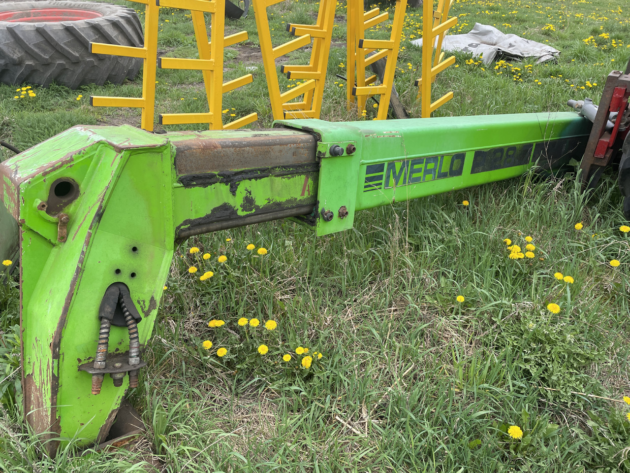 Merlo P28.7 - maszt teleskop - Стрела для Погрузочно-разгрузочной техники: фото 1 Merlo P28.7 - maszt teleskop - Стрела для Погрузочно-разгрузочной техники: фото 1