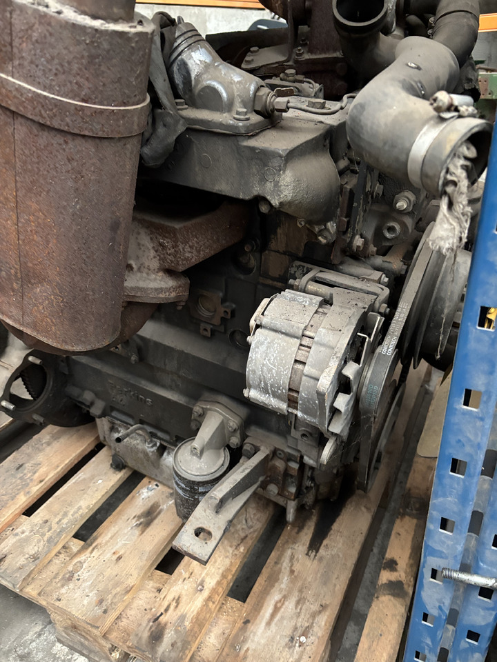 Perkins 1548/2300 Silnik Blok Kolektor Koło Pasowe Wał CZĘŚCI - Двигатель и запчасти для Строительной техники: фото 5 Perkins 1548/2300 Silnik Blok Kolektor Koło Pasowe Wał CZĘŚCI - Двигатель и запчасти для Строительной техники: фото 5