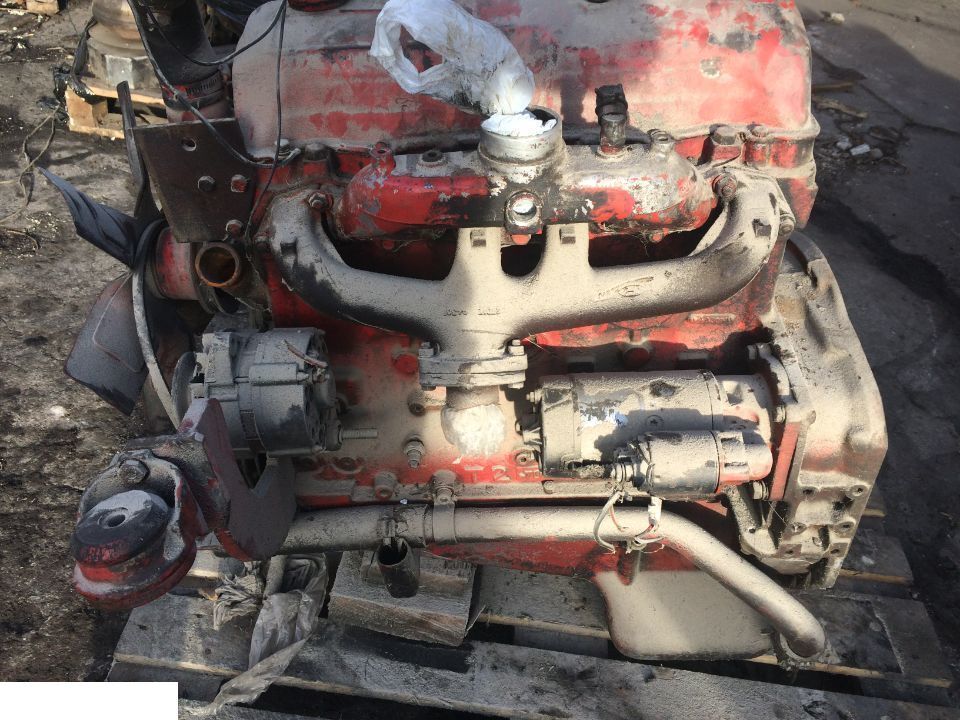 Silnik Ford 703F 6015 - Двигатель для Сельскохозяйственной техники: фото 2 Silnik Ford 703F 6015 - Двигатель для Сельскохозяйственной техники: фото 2