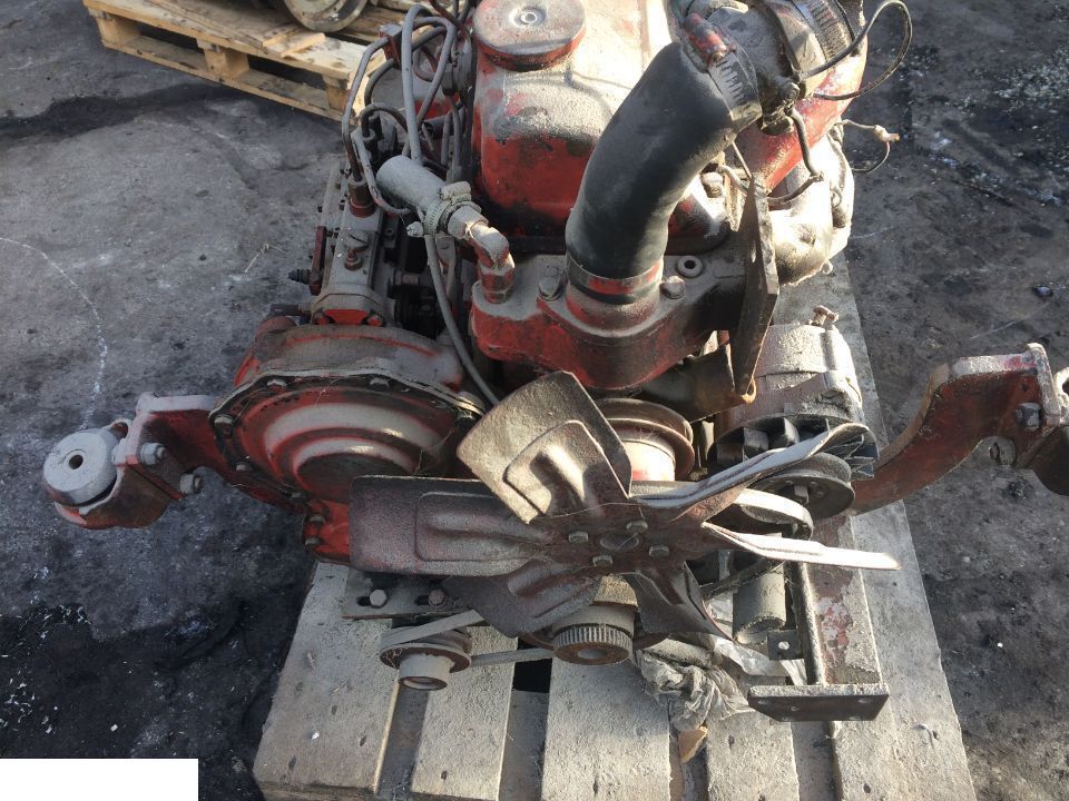 Silnik Ford 703F 6015 - Двигатель для Сельскохозяйственной техники: фото 4 Silnik Ford 703F 6015 - Двигатель для Сельскохозяйственной техники: фото 4