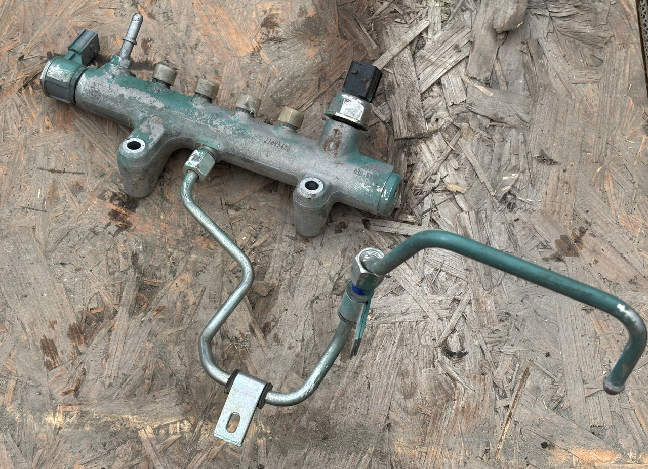 VOLVO Listwa Paliwowa Przewód 21675458 - Подготовка топлива для Грузовиков: фото 1 VOLVO Listwa Paliwowa Przewód 21675458 - Подготовка топлива для Грузовиков: фото 1