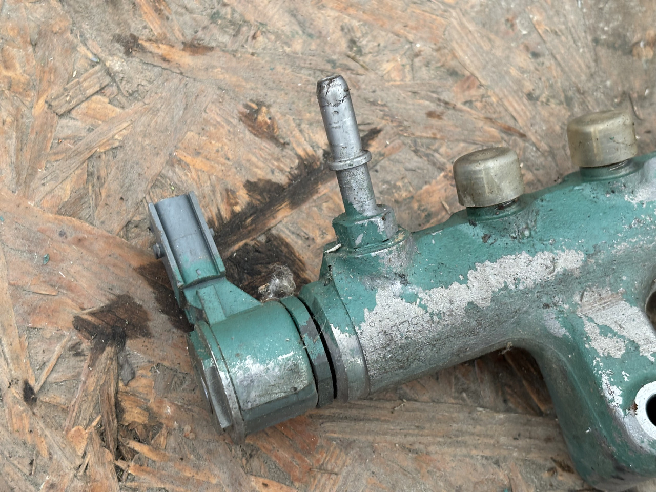 VOLVO Listwa Paliwowa Przewód 21675458 - Подготовка топлива для Грузовиков: фото 4 VOLVO Listwa Paliwowa Przewód 21675458 - Подготовка топлива для Грузовиков: фото 4