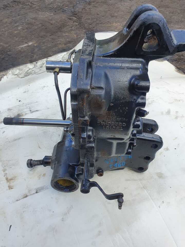 Поворотный кулак для Сельскохозяйственной техники Valtra T170  - Zwolnica - Zwrotnica - Półoś - Skrzynia - Silnik - Siłowniki - Tylny WOM: фото 15