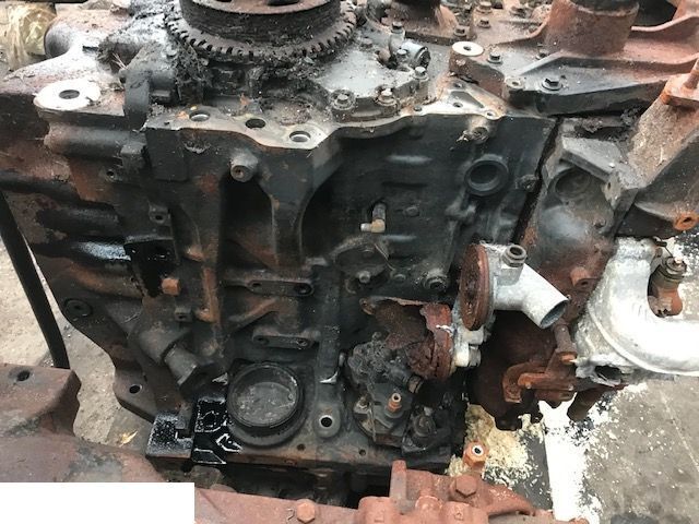 Steyr 4115 PROFI - TYLKO CZĘŚCI MECHANICZNE - Запчасти для Сельскохозяйственной техники: фото 2 Steyr 4115 PROFI - TYLKO CZĘŚCI MECHANICZNE - Запчасти для Сельскохозяйственной техники: фото 2