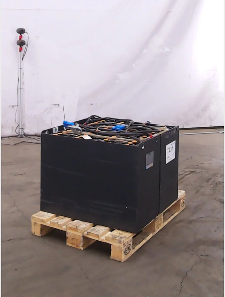 Battery Package 2 pieces - Аккумулятор для Погрузочно-разгрузочной техники: фото 3 Battery Package 2 pieces - Аккумулятор для Погрузочно-разгрузочной техники: фото 3