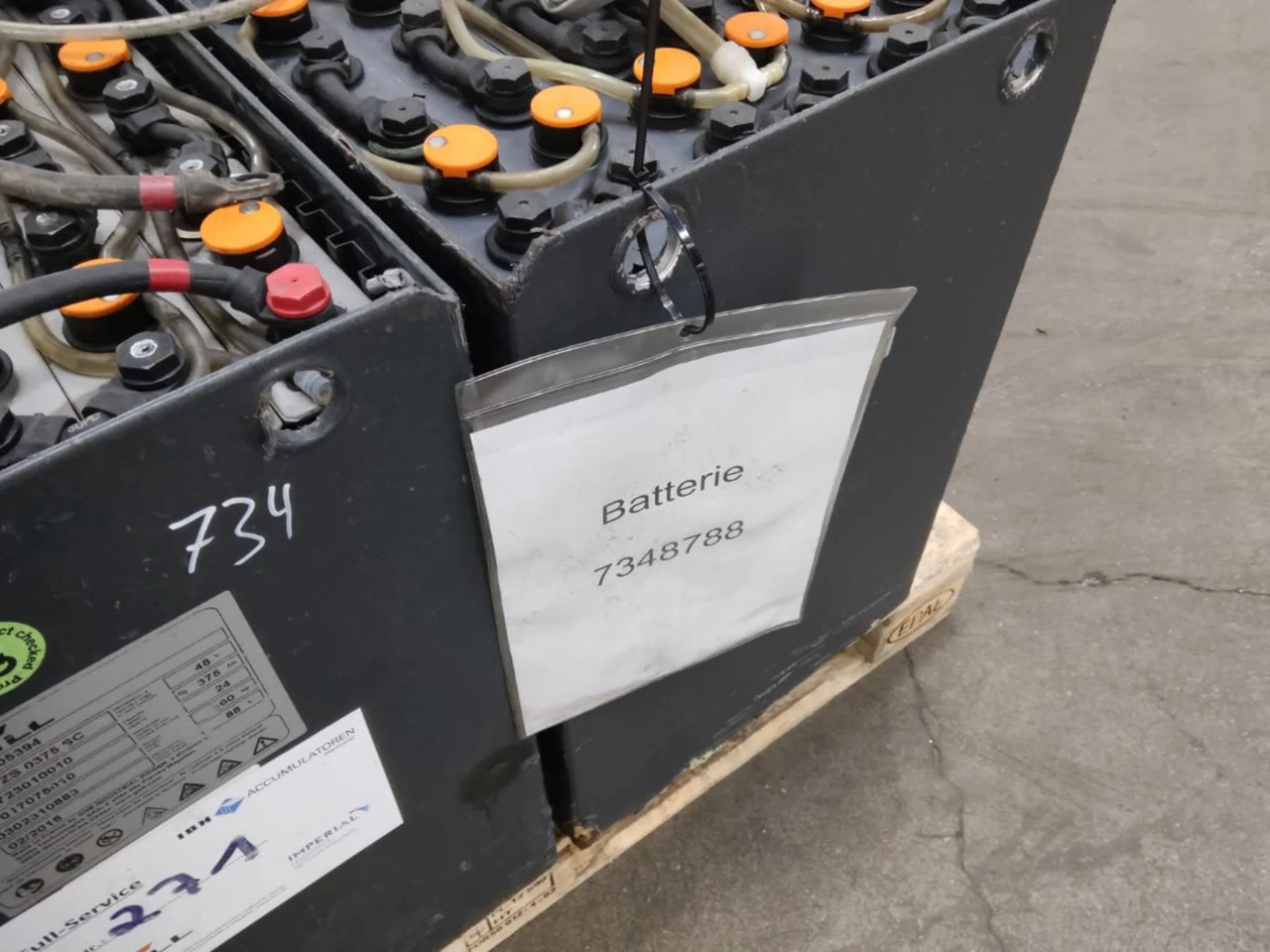 Battery Package 2 pieces - Аккумулятор для Погрузочно-разгрузочной техники: фото 2 Battery Package 2 pieces - Аккумулятор для Погрузочно-разгрузочной техники: фото 2
