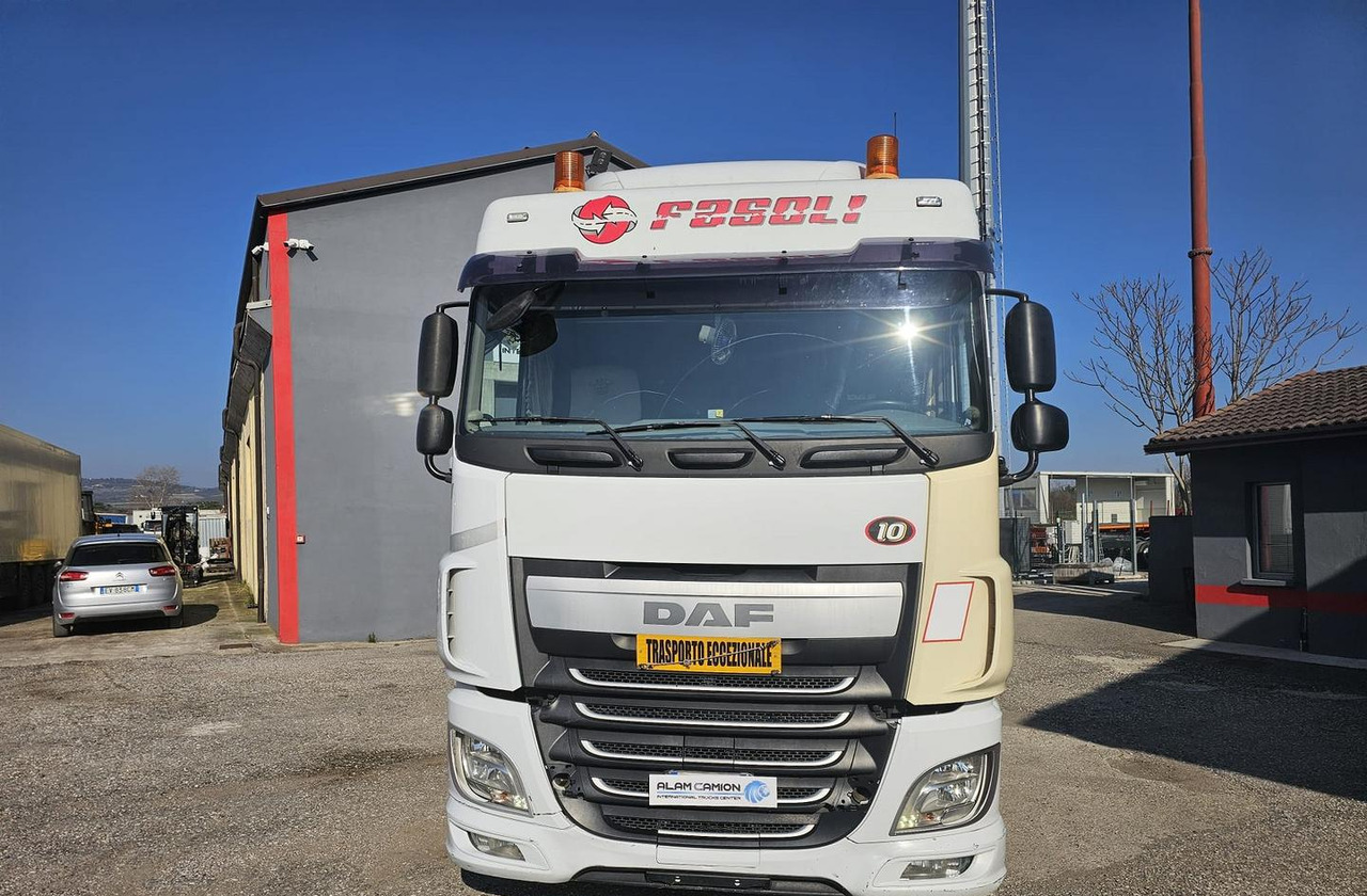DAF XF-460 EURO 6 impianto idraulico - Тягач: фото 3 DAF XF-460 EURO 6 impianto idraulico - Тягач: фото 3