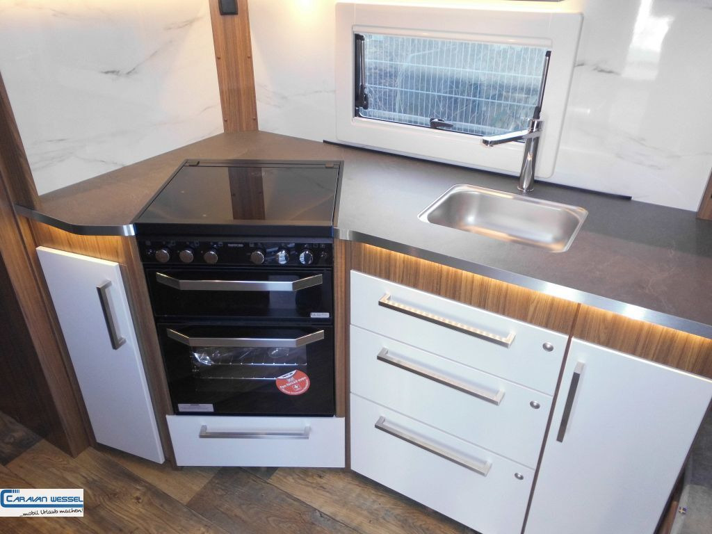 Прицеп дача Polar 680 QA Original Modellwechsel-Aktion: фото 6 Прицеп дача Polar 680 QA Original Modellwechsel-Aktion: фото 6