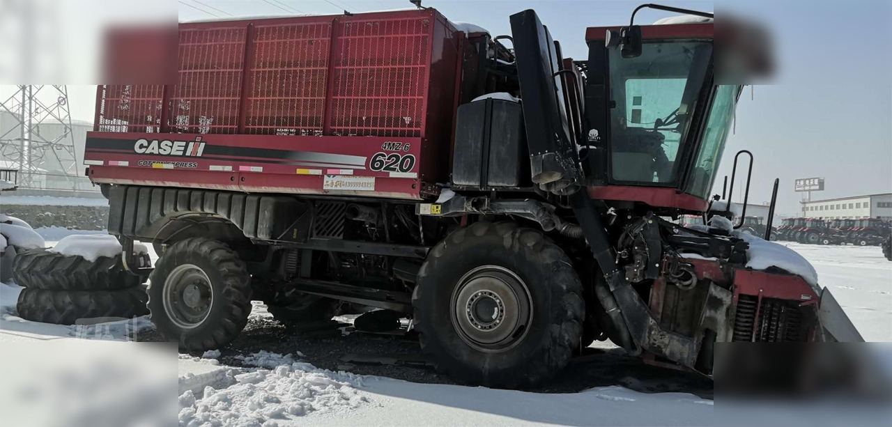 2015 CASE IH 620 - Комбайн: фото 1 2015 CASE IH 620 - Комбайн: фото 1