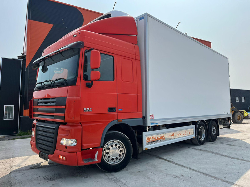 DAF XF 105.510 6x2 T-1200R / BOX L=7423 mm - Рефрижератор: фото 2 DAF XF 105.510 6x2 T-1200R / BOX L=7423 mm - Рефрижератор: фото 2