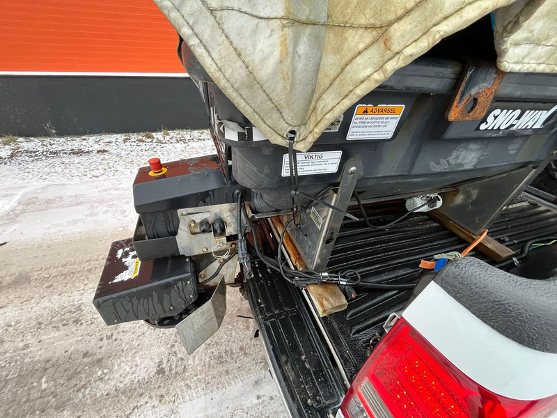 Isuzu D-max 4x4 SNOW PLOW & SPREADER в лизинг Isuzu D-max 4x4 SNOW PLOW & SPREADER: фото 15 Isuzu D-max 4x4 SNOW PLOW & SPREADER в лизинг Isuzu D-max 4x4 SNOW PLOW & SPREADER: фото 15