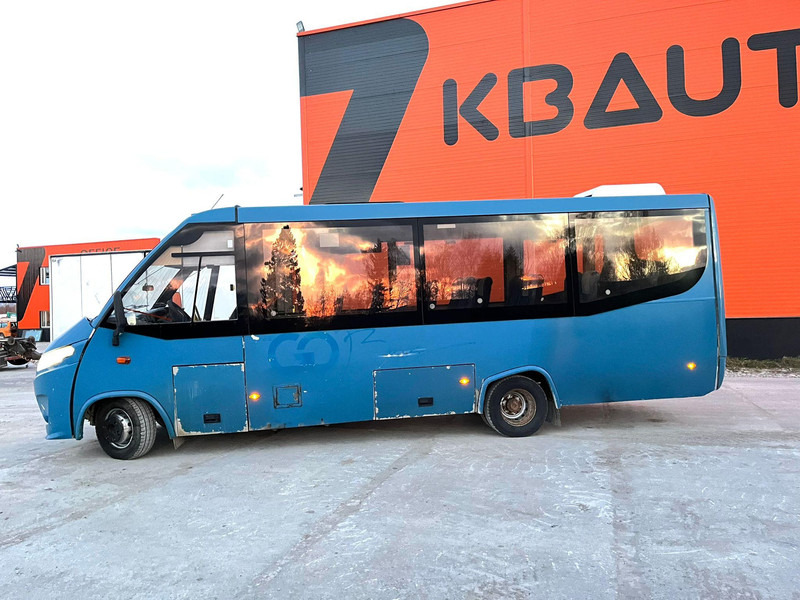 Iveco Kapena Thesi 7 PCS AVAILABLE /EURO 6 / 27 SEATS+5 STANDING / AC / AUXILIARY HEATING - Микроавтобус, Пассажирский фургон: фото 4 Iveco Kapena Thesi 7 PCS AVAILABLE /EURO 6 / 27 SEATS+5 STANDING / AC / AUXILIARY HEATING - Микроавтобус, Пассажирский фургон: фото 4