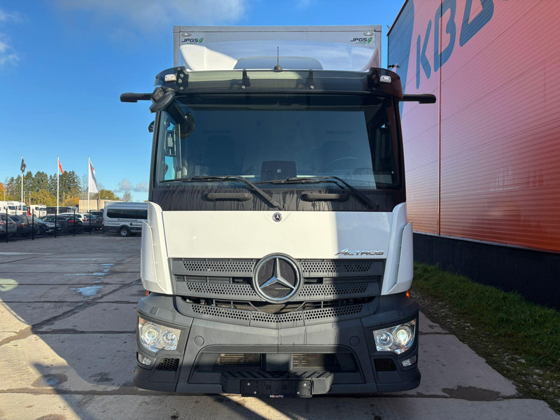 Mercedes-Benz Actros 1830 4x2 BOX L=7803 mm - Грузовик с закрытым кузовом: фото 3 Mercedes-Benz Actros 1830 4x2 BOX L=7803 mm - Грузовик с закрытым кузовом: фото 3