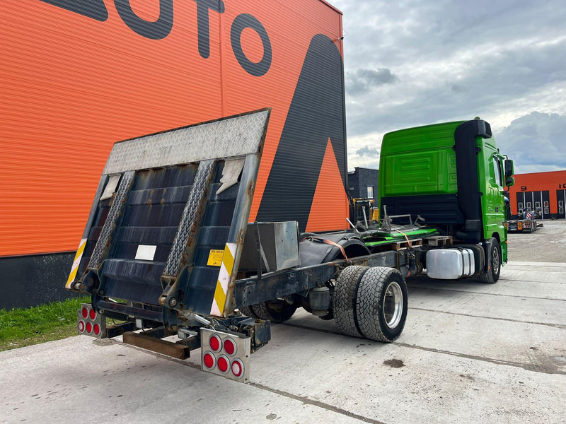 Грузовик-шасси Mercedes-Benz Actros 1832 4x2 V6 ENGINE / CHASSIS L=7100 mm: фото 6 Грузовик-шасси Mercedes-Benz Actros 1832 4x2 V6 ENGINE / CHASSIS L=7100 mm: фото 6