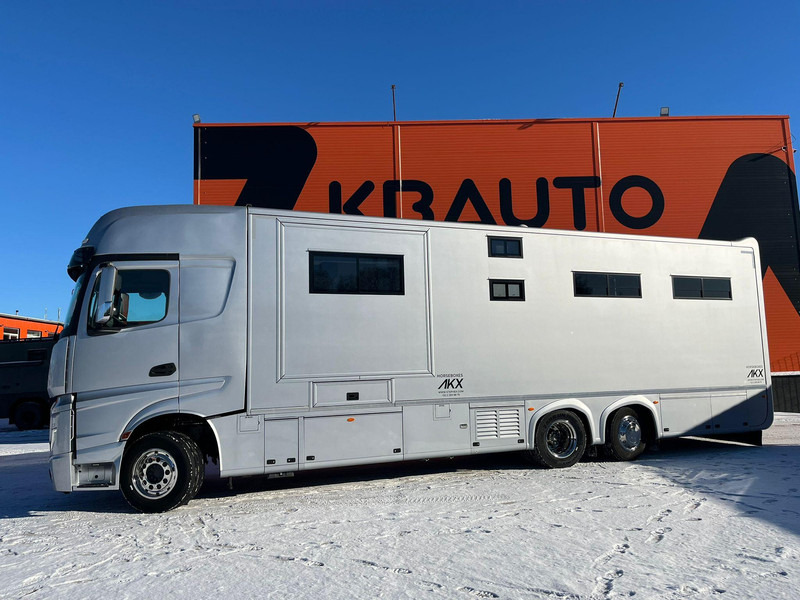 Mercedes-Benz Actros 2551 STX 6x2*4 - Коневоз: фото 5 Mercedes-Benz Actros 2551 STX 6x2*4 - Коневоз: фото 5