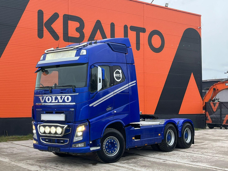 Volvo FH 16 750 6x4 RETARDER / HYDRAULICS / TANDEM AXLE LIFT - Тягач: фото 1 Volvo FH 16 750 6x4 RETARDER / HYDRAULICS / TANDEM AXLE LIFT - Тягач: фото 1