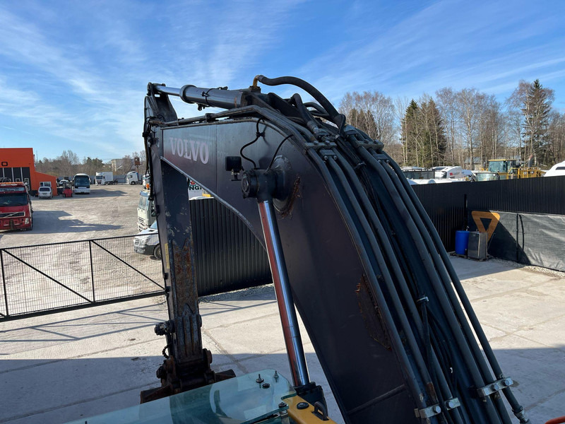 Гусеничный экскаватор Volvo EC 250 EL AC: фото 13