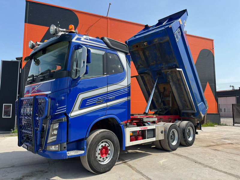 Volvo FH 16 750 6x4 RETARDER / TANDEM AXLE LIFT / BIG AXLES / BOX L=4732 mm - Самосвал: фото 2 Volvo FH 16 750 6x4 RETARDER / TANDEM AXLE LIFT / BIG AXLES / BOX L=4732 mm - Самосвал: фото 2