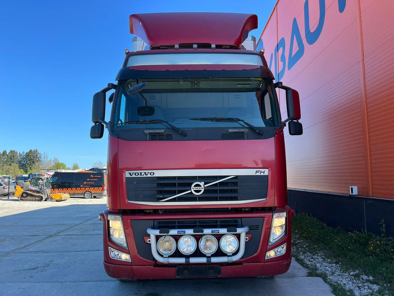 Volvo FH 440 6x2 TS-500e / BOX L=7407 mm - Рефрижератор: фото 2 Volvo FH 440 6x2 TS-500e / BOX L=7407 mm - Рефрижератор: фото 2