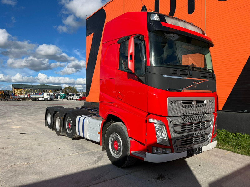 Volvo FH 540 8x2/4 RETARDER / CHASSIS L=5606 mm - Грузовик-шасси: фото 3 Volvo FH 540 8x2/4 RETARDER / CHASSIS L=5606 mm - Грузовик-шасси: фото 3