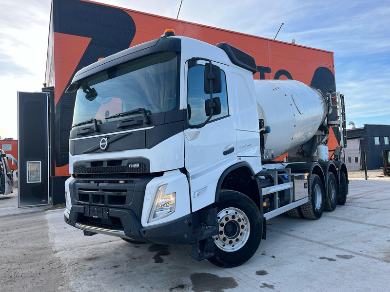 Volvo FMX 430 8x4*4 BSH 103 / 10 m3 - Автобетоносмеситель: фото 2 Volvo FMX 430 8x4*4 BSH 103 / 10 m3 - Автобетоносмеситель: фото 2