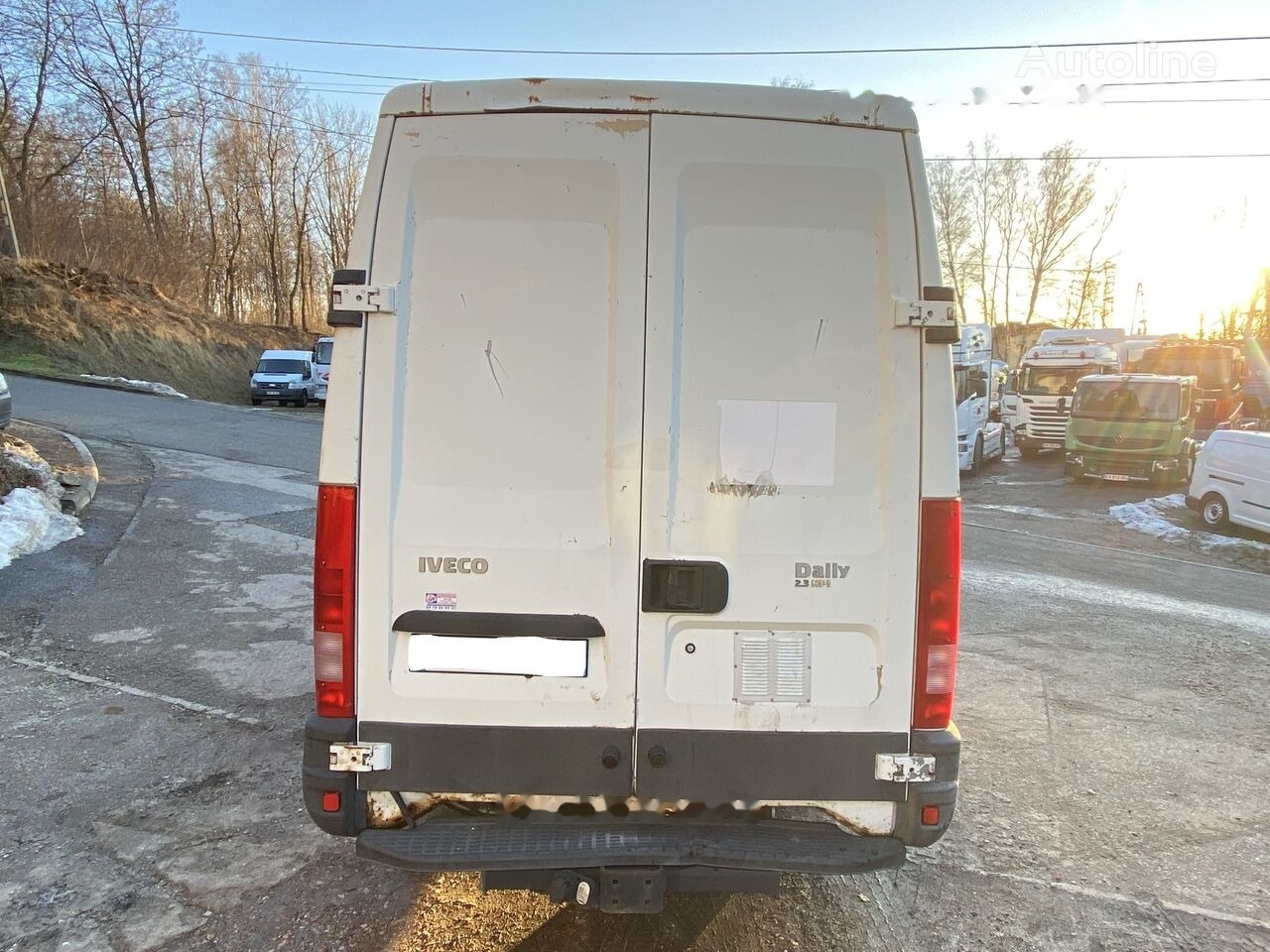 IVECO Daily 35S12 - Цельнометаллический фургон: фото 4 IVECO Daily 35S12 - Цельнометаллический фургон: фото 4