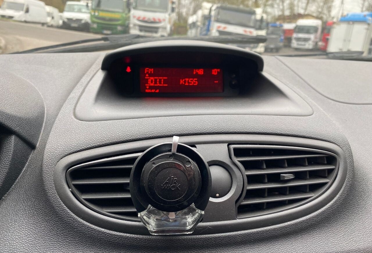 Хэтчбек Renault Clio III: фото 13