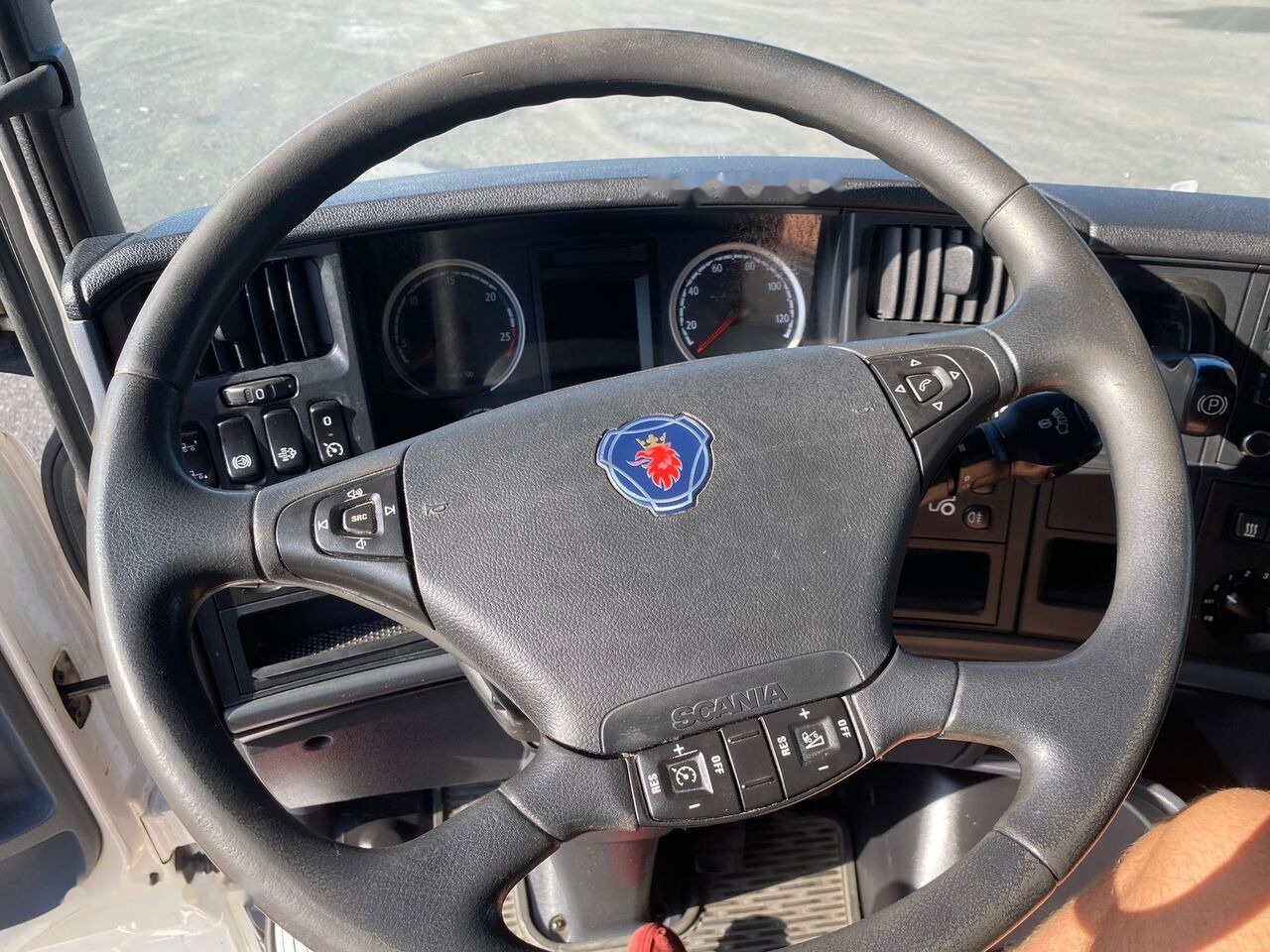 Тягач Scania R490: фото 12 Тягач Scania R490: фото 12