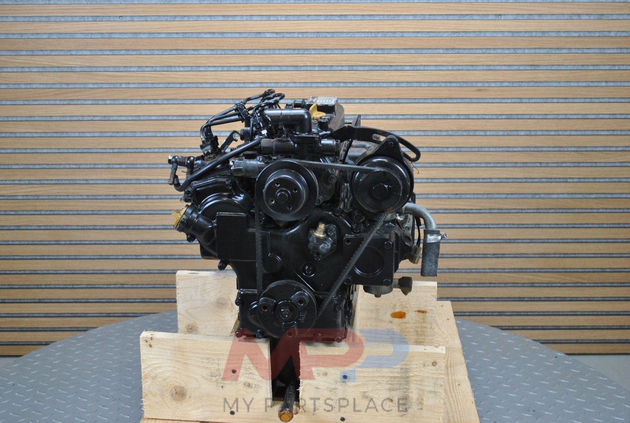 Komatsu 3D68 - Двигатель: фото 5 Komatsu 3D68 - Двигатель: фото 5