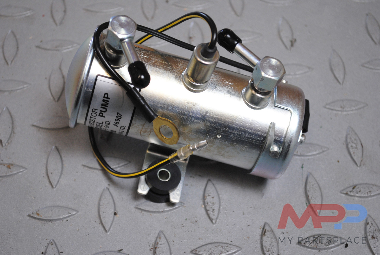 Mitsubishi Brandstof opvoerpomp Mitsubishi L3E - Топливный насос: фото 2 Mitsubishi Brandstof opvoerpomp Mitsubishi L3E - Топливный насос: фото 2