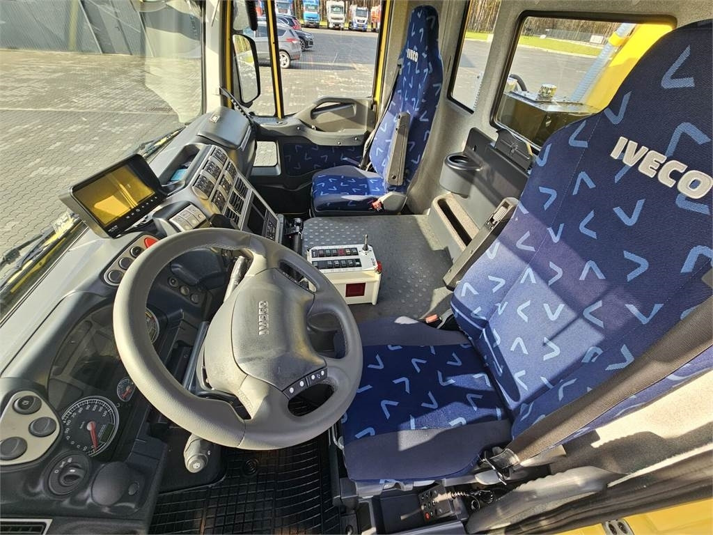 Ассенизатор Iveco RAVO WUKO FOR CHANNEL CLEANING druck saug kanal: фото 37 Ассенизатор Iveco RAVO WUKO FOR CHANNEL CLEANING druck saug kanal: фото 37