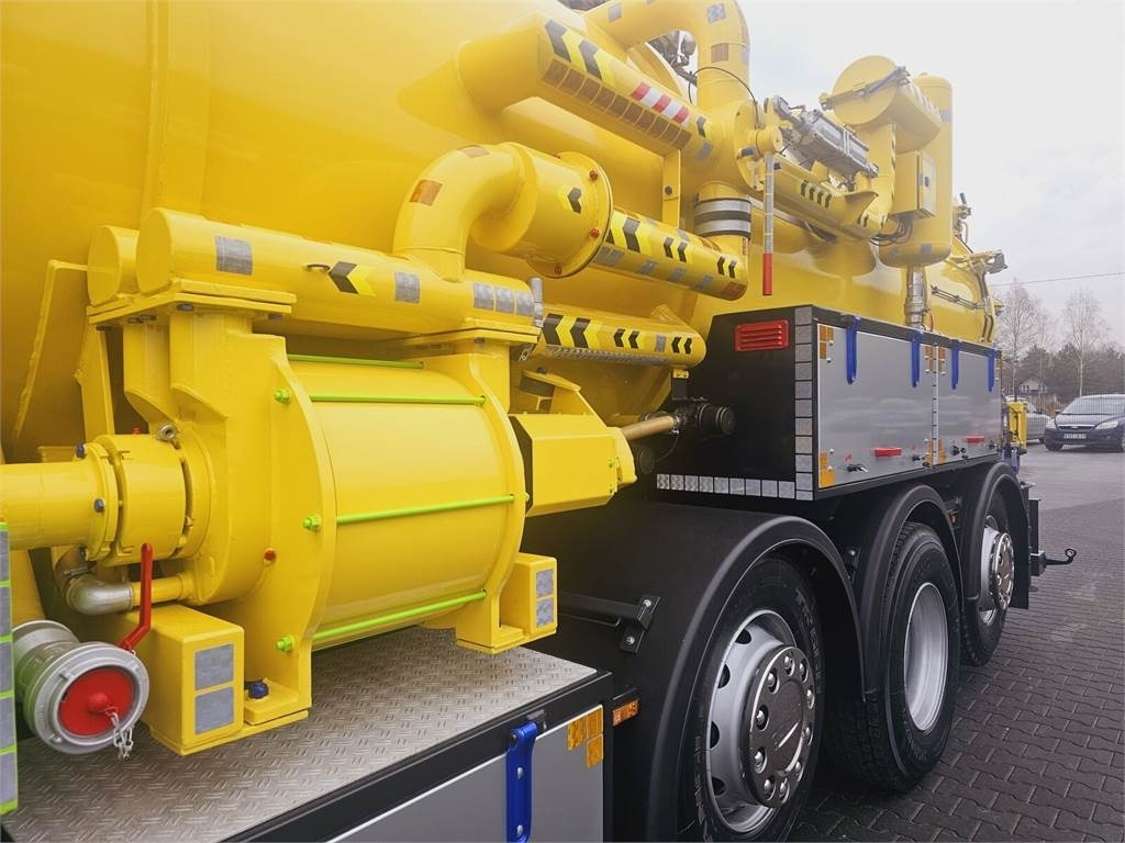 Ассенизатор Iveco RAVO WUKO FOR CHANNEL CLEANING druck saug kanal: фото 12 Ассенизатор Iveco RAVO WUKO FOR CHANNEL CLEANING druck saug kanal: фото 12